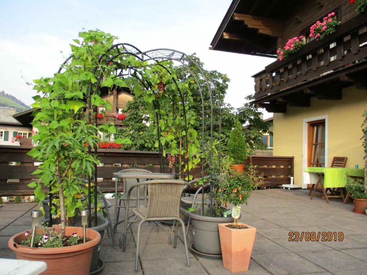 Apartament Haus Am Dorfplatz Uttendorf Zewnętrze zdjęcie